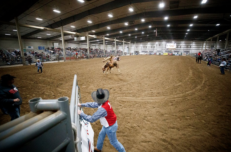Husker rodeo team competes in national finals