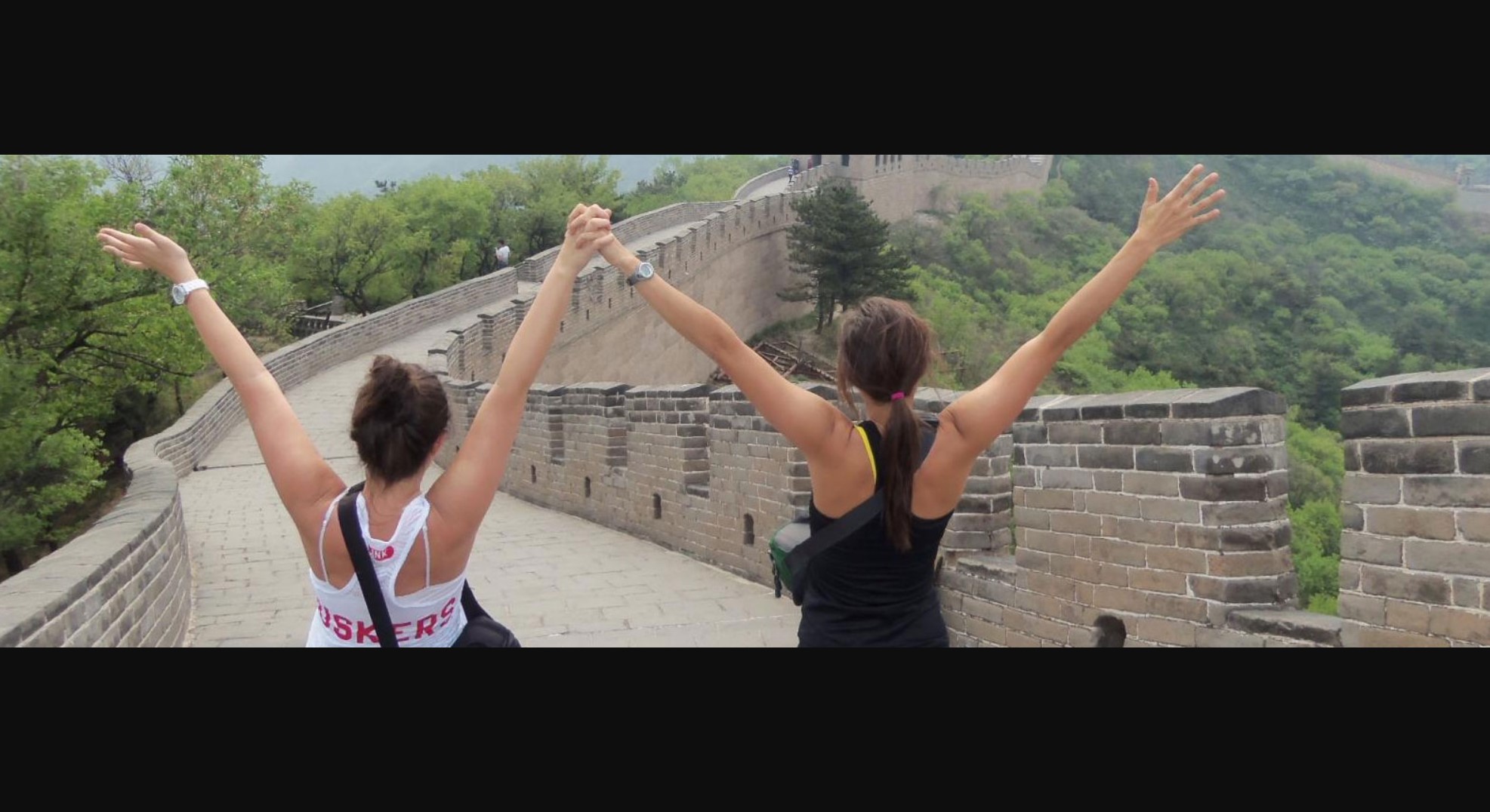 Students on Great Wall of China