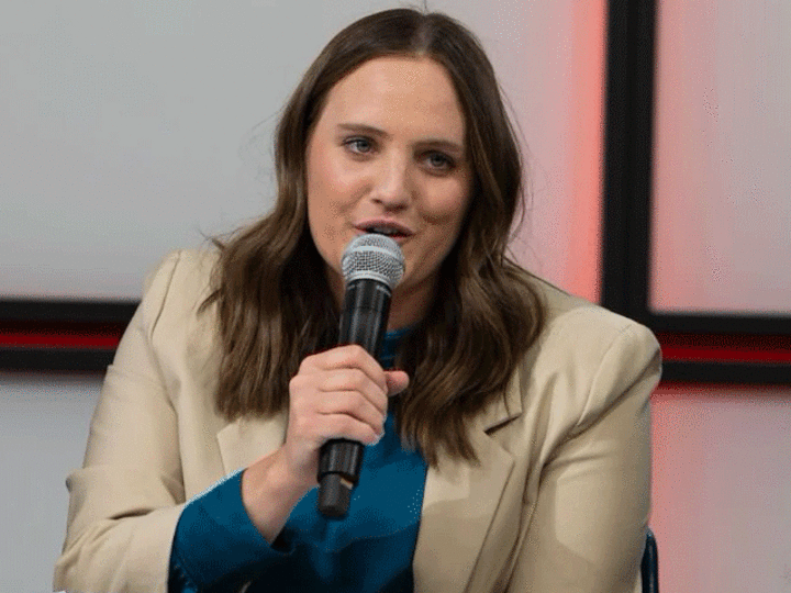 Libby Wilkins at meeting