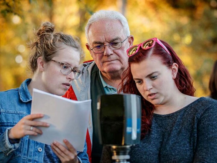 forensic students and instructor